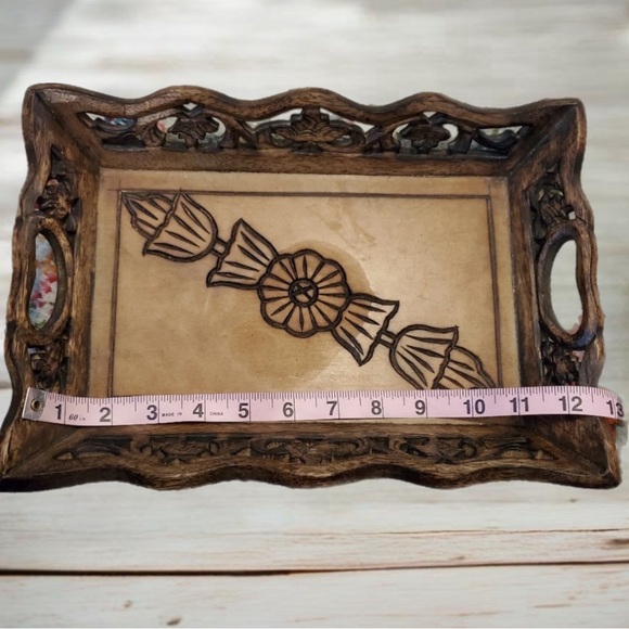 2 vintage Wood hand carved Trays made in india - Picture 12 of 13